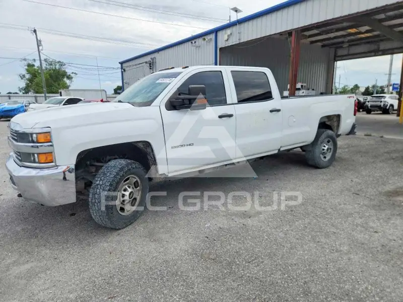 2017 Chevrolet Silverado фото