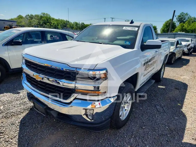 2017 Chevrolet Silverado фото