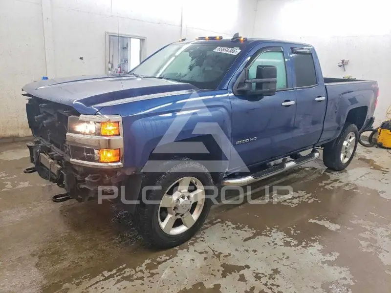 2017 Chevrolet Silverado photo
