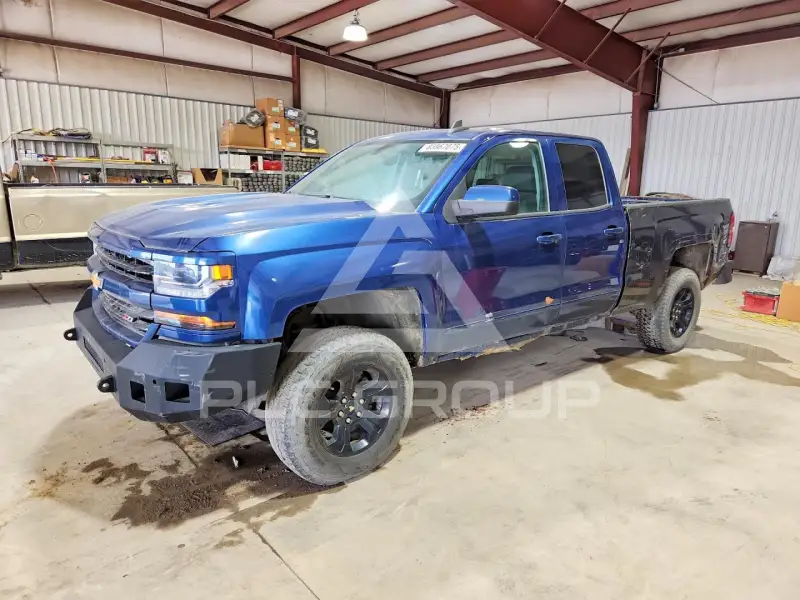 2017 Chevrolet Silverado фото