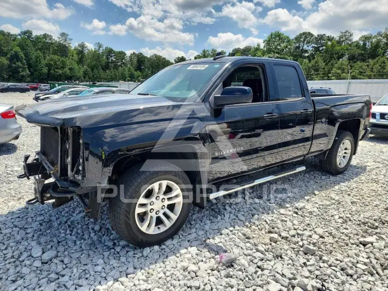 2017 Chevrolet Silverado фото