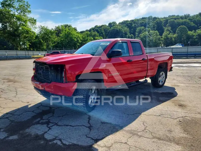 2017 Chevrolet Silverado фото