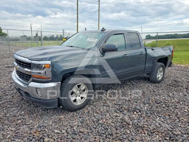 2017 Chevrolet Silverado фото