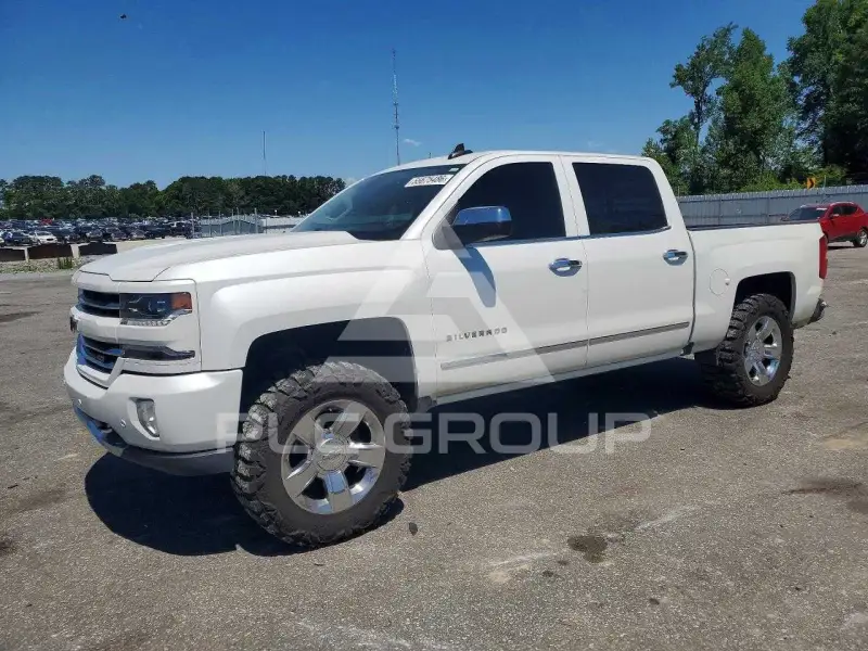 2017 Chevrolet Silverado photo