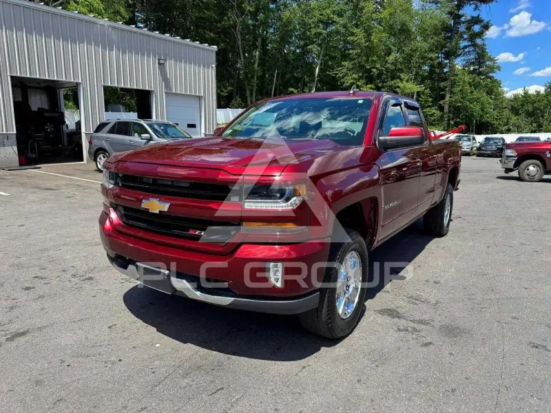 2017 Chevrolet Silverado фото