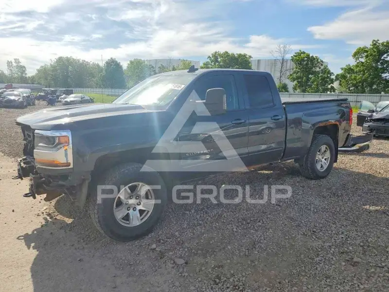 2017 Chevrolet Silverado фото
