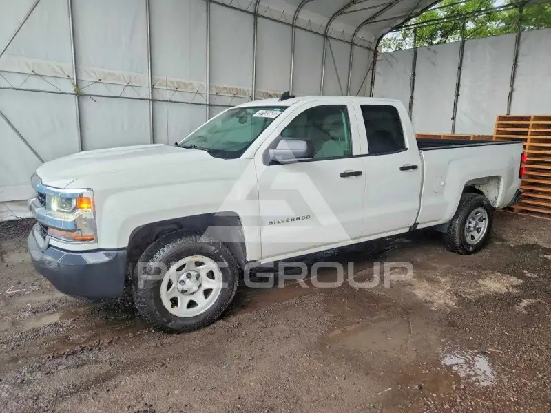 2017 Chevrolet Silverado фото