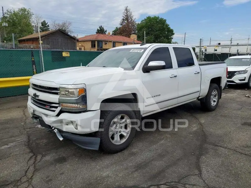 2017 Chevrolet Silverado photo
