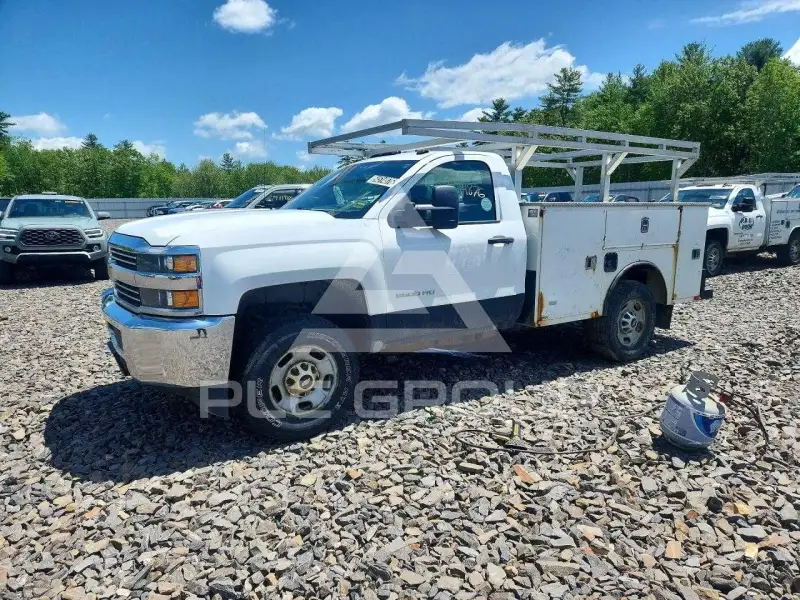 2017 Chevrolet Silverado фото