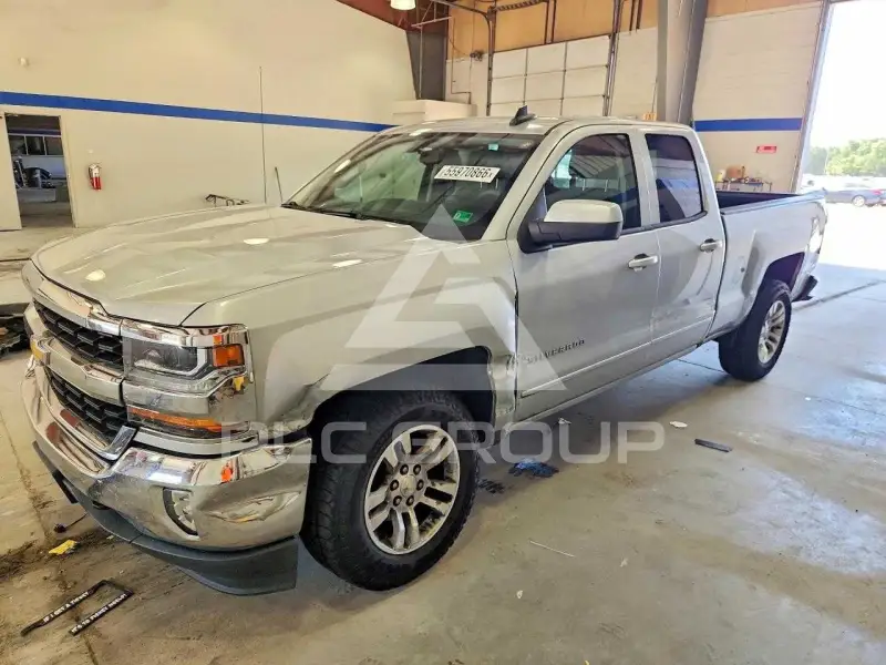 2017 Chevrolet Silverado фото