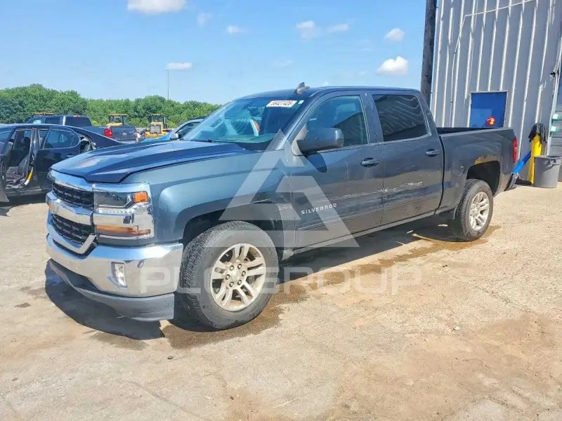2017 Chevrolet Silverado photo