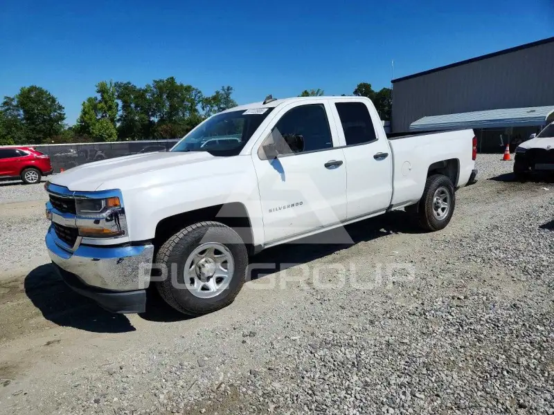 2017 Chevrolet Silverado photo