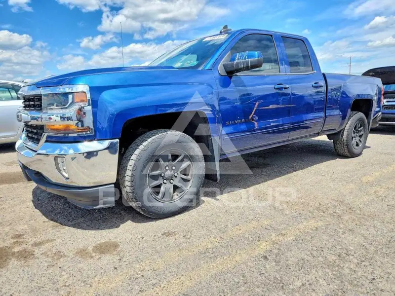 2017 Chevrolet Silverado фото