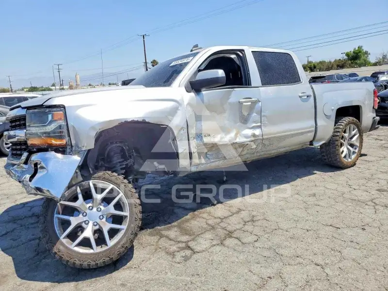 2017 Chevrolet Silverado фото