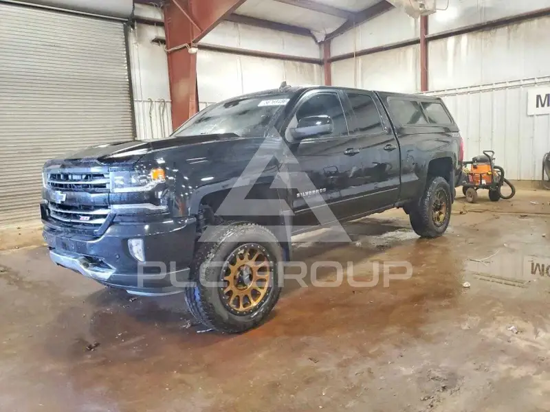 2017 Chevrolet Silverado photo