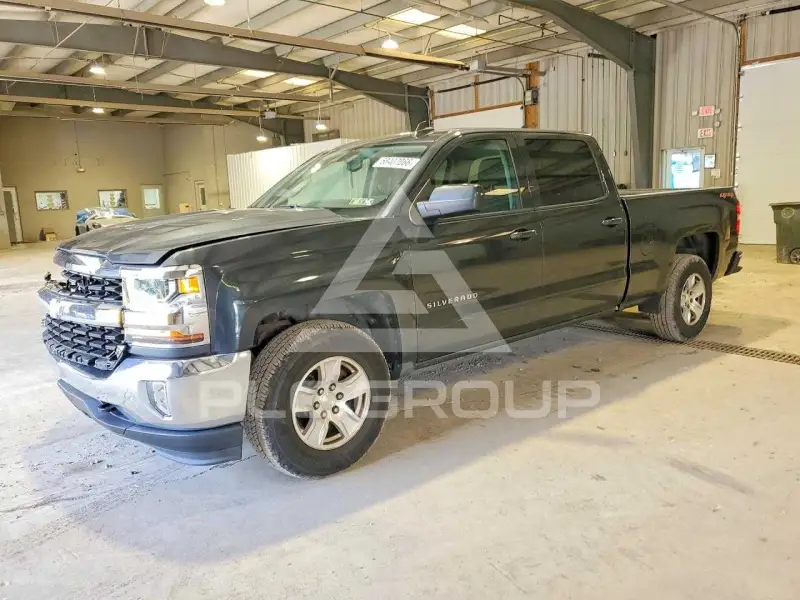 2017 Chevrolet Silverado фото