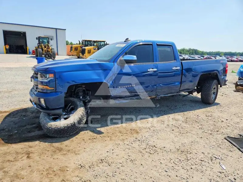 2017 Chevrolet Silverado фото