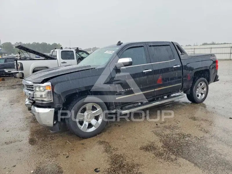 2017 Chevrolet Silverado photo