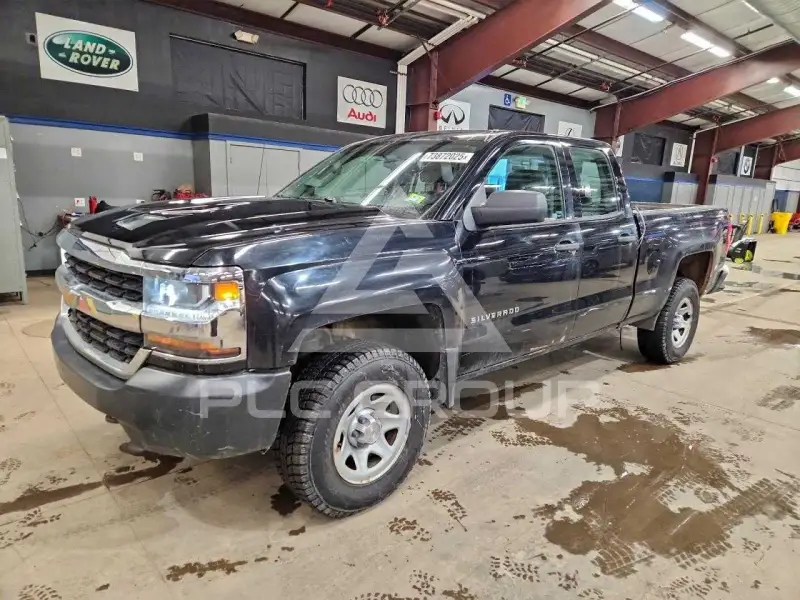 2017 Chevrolet Silverado фото