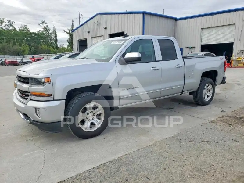 2017 Chevrolet Silverado фото