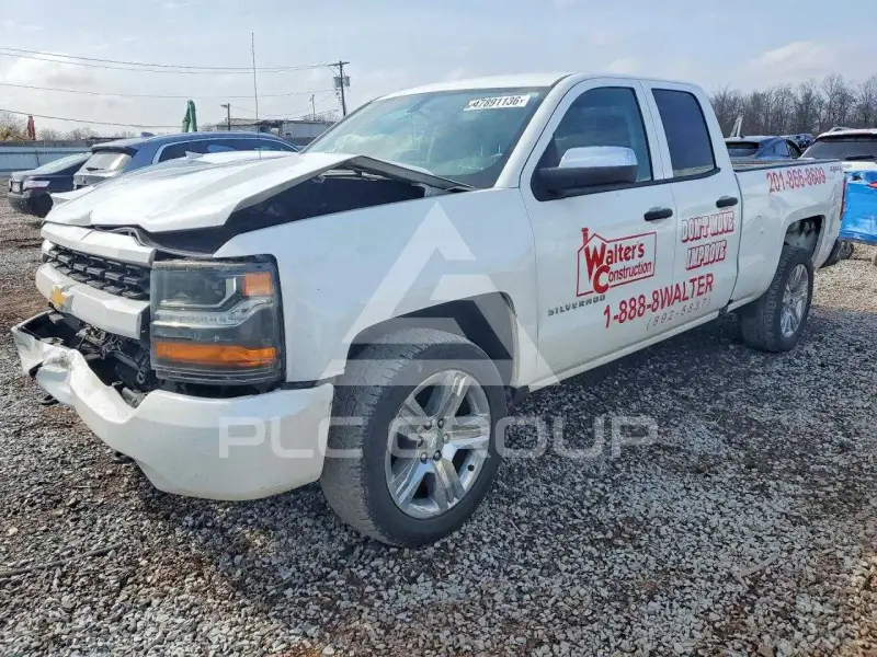 2017 Chevrolet Silverado фото
