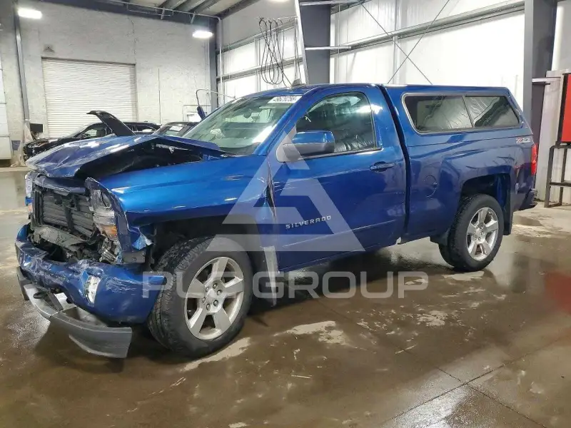 2017 Chevrolet Silverado photo