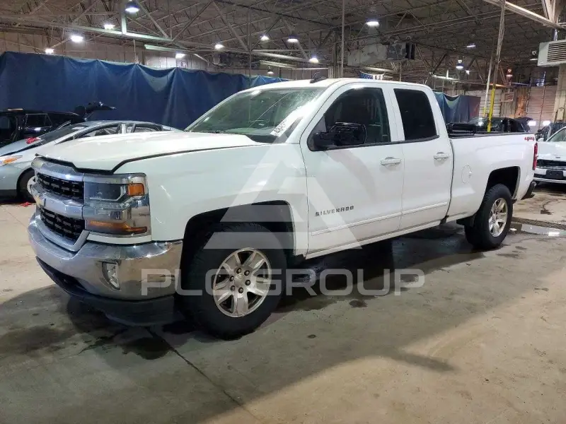 2017 Chevrolet Silverado photo