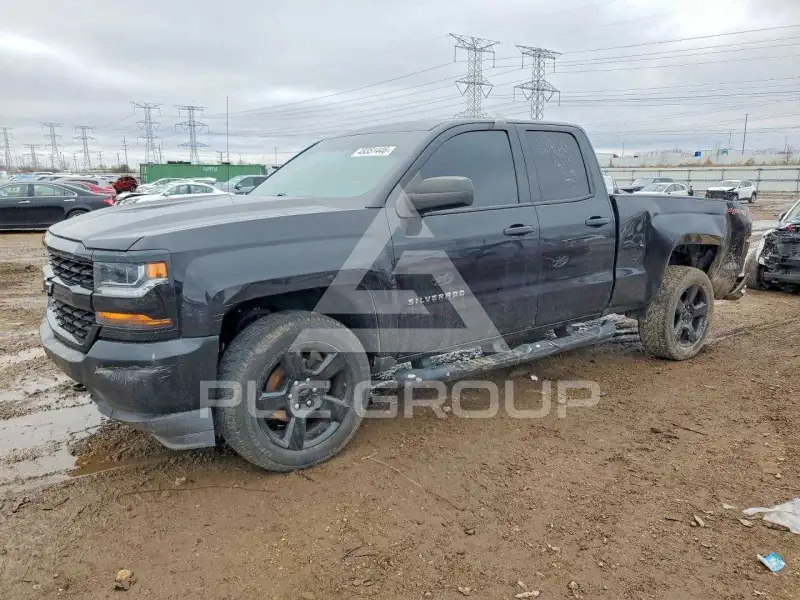 2017 Chevrolet Silverado фото