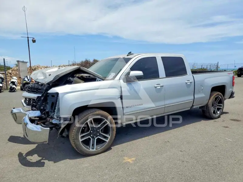 2017 Chevrolet Silverado photo