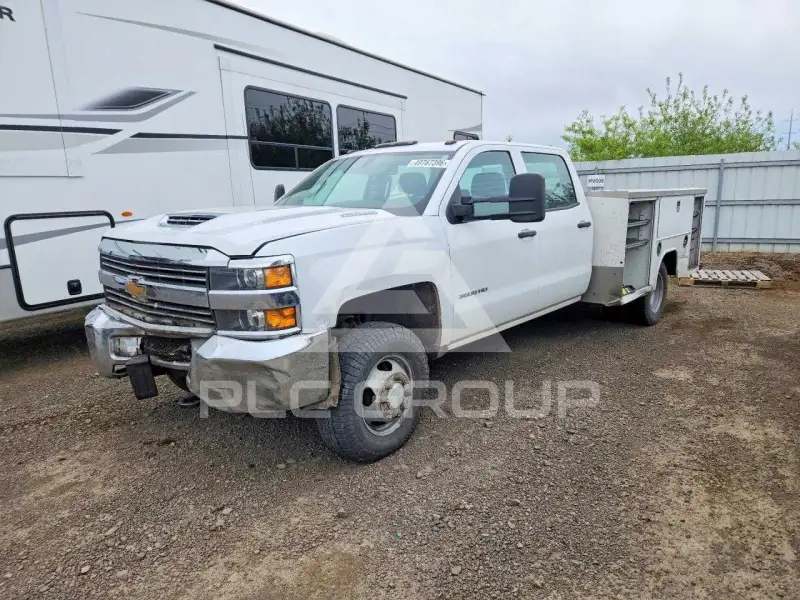 2017 Chevrolet Silverado фото