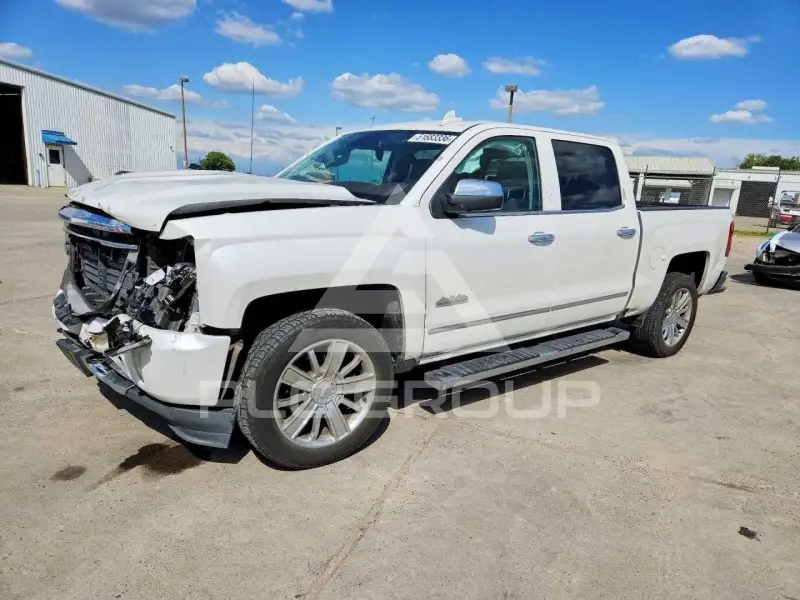 2017 Chevrolet Silverado photo