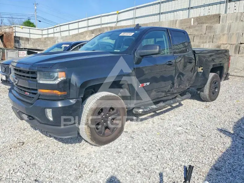 2017 Chevrolet Silverado фото