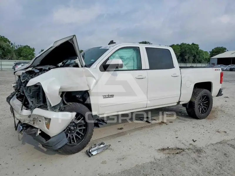 2017 Chevrolet Silverado фото