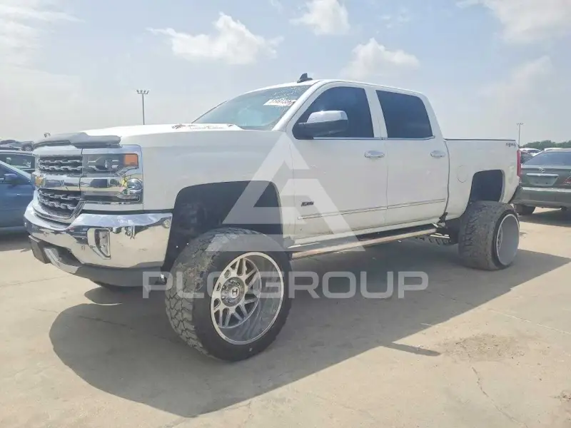 2017 Chevrolet Silverado photo