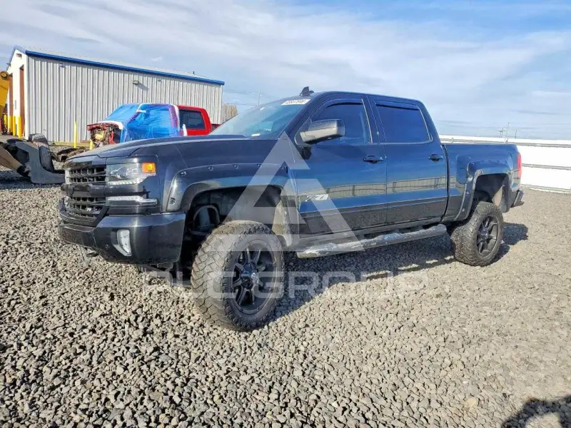 2017 Chevrolet Silverado фото