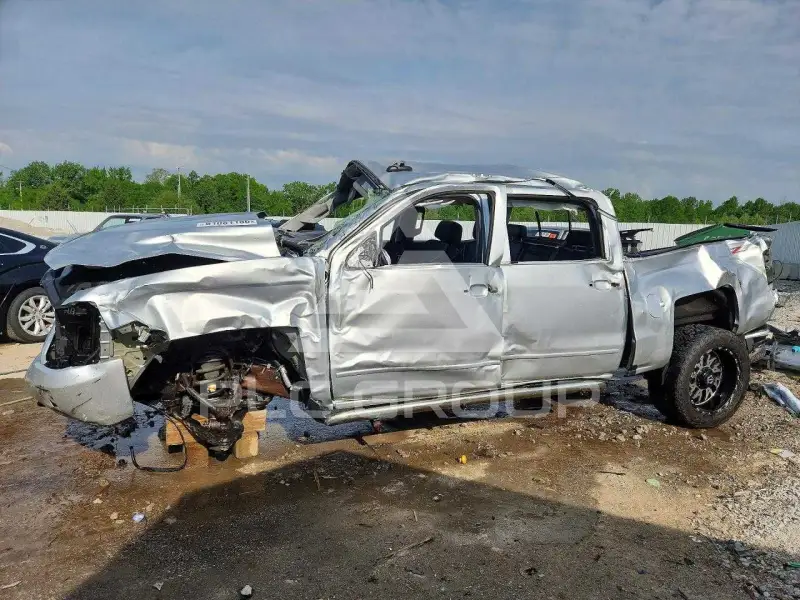 2017 Chevrolet Silverado фото