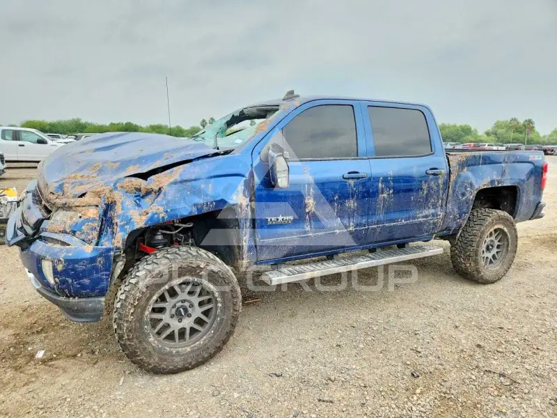 2017 Chevrolet Silverado photo