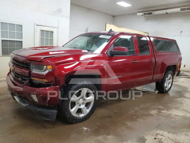 2017 Chevrolet Silverado photo
