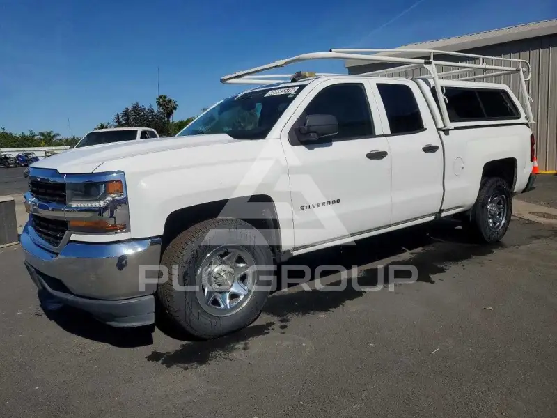 2017 Chevrolet Silverado photo