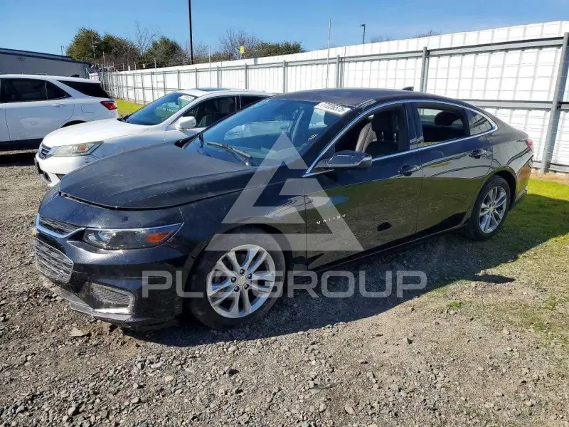 2017 Chevrolet Malibu photo