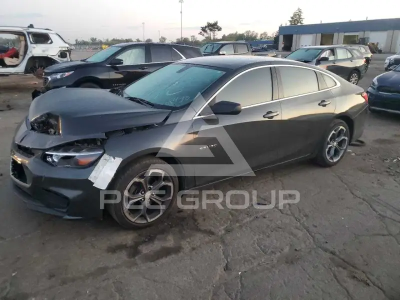 2017 Chevrolet Malibu photo