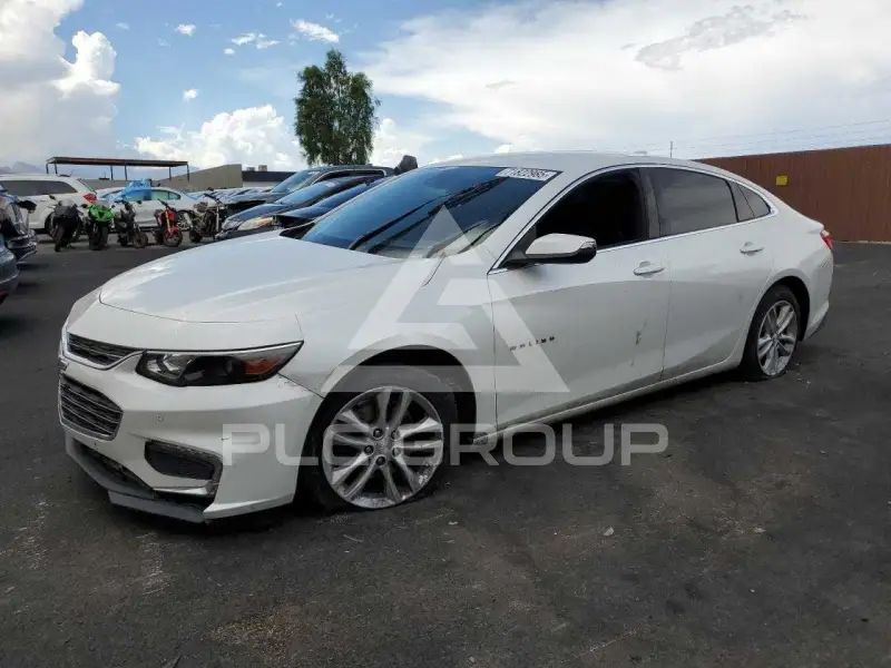 2017 Chevrolet Malibu photo