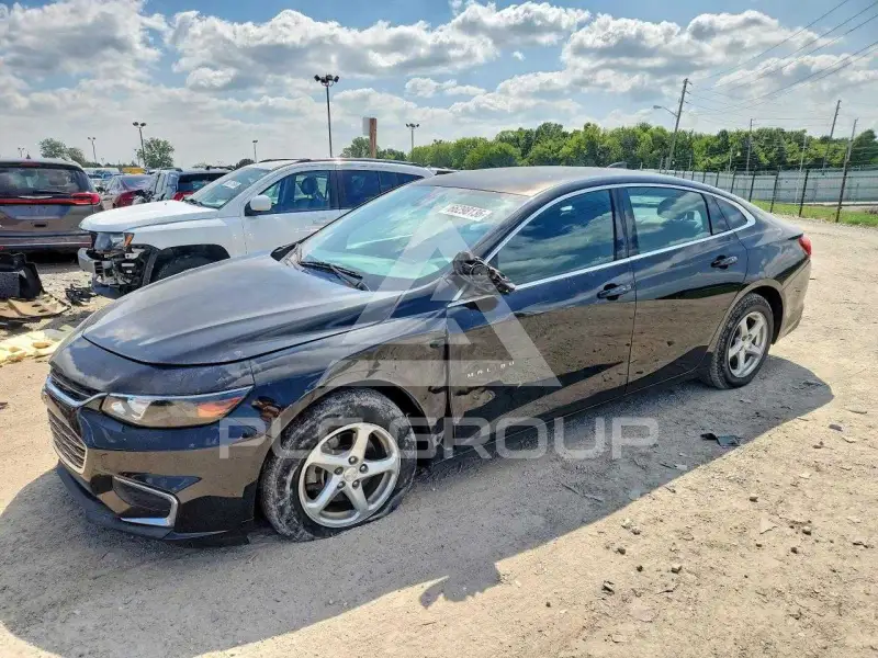 2017 Chevrolet Malibu photo