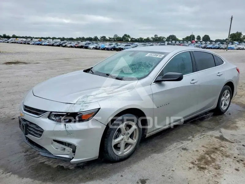 2017 Chevrolet Malibu photo