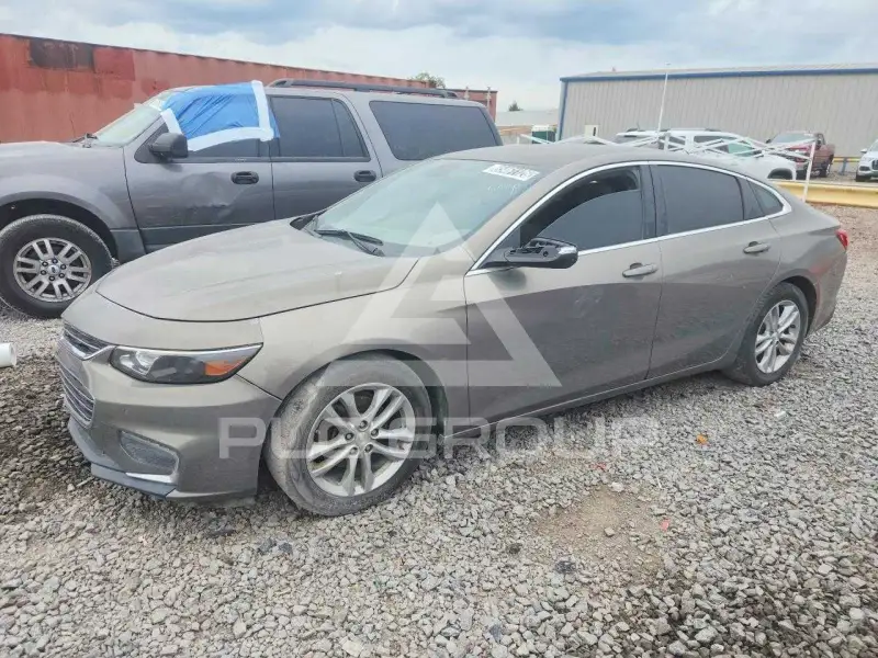 2017 Chevrolet Malibu photo