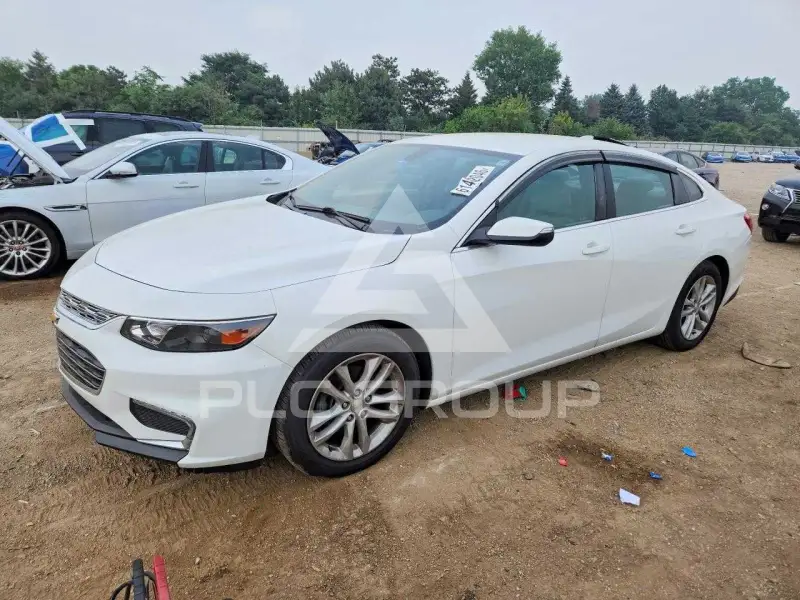 2017 Chevrolet Malibu photo