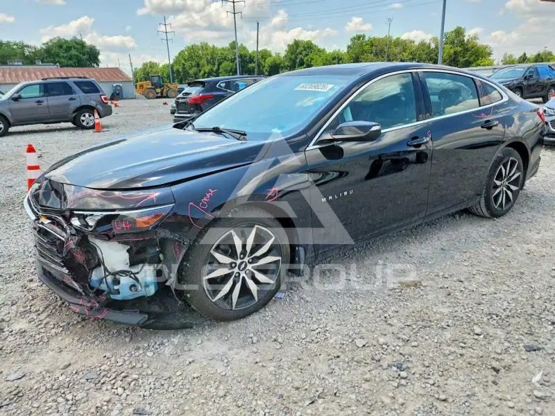 2017 Chevrolet Malibu photo