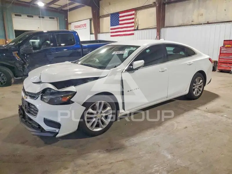 2017 Chevrolet Malibu photo