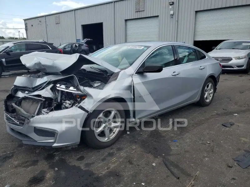 2017 Chevrolet Malibu photo
