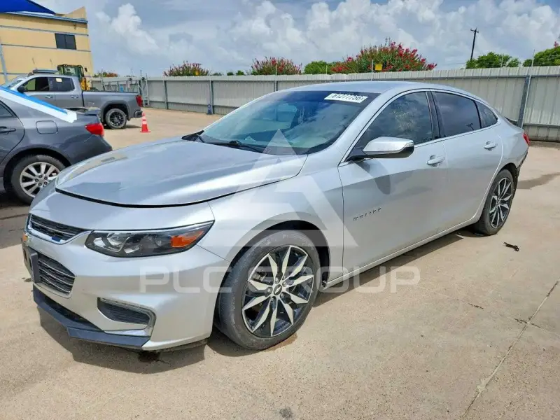 2017 Chevrolet Malibu photo